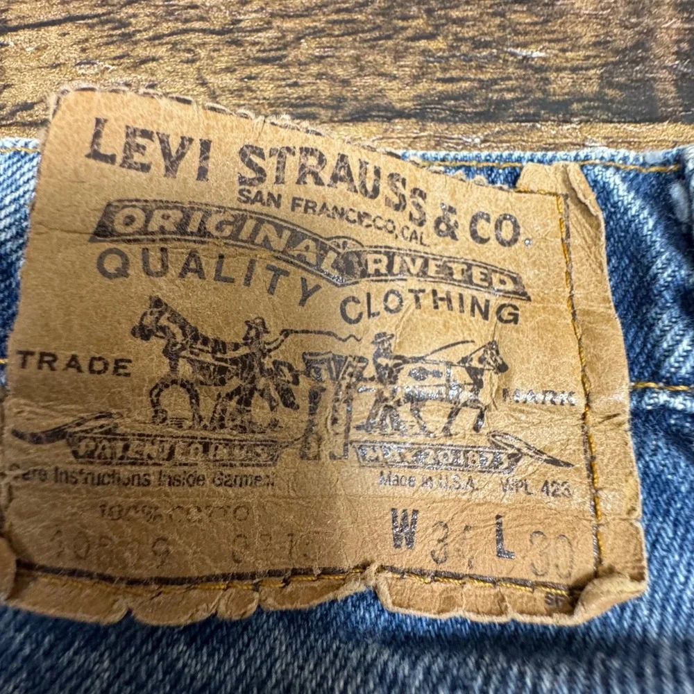 vintage Levi's 505 Men's Blue Denim Jeans Regular‎ Fit Straight Leg Size 34x32
